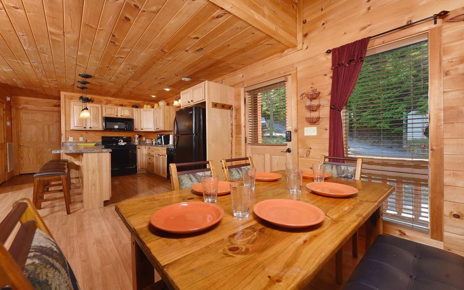 My Runaway Wagon Retreat Sevierville Exterior photo